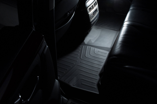 Коврики резиновые 3D LUX для Toyota LC200 (2012-2021) (3 шт.)