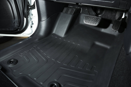 Коврики резиновые 3D LUX для Toyota Prado 150 (2013-н.в.) (3 шт.)