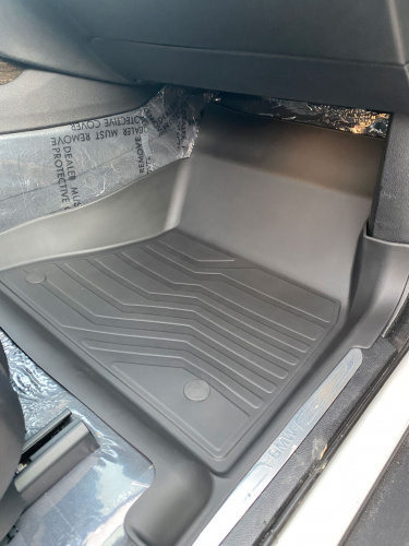 Коврики резиновые 3D LUX для BMW X5 (F15) (2013-2018)