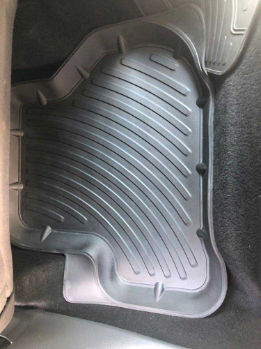 Коврики резиновые 3D PREMIUM для Volkswagen Golf Plus (2009-2014)