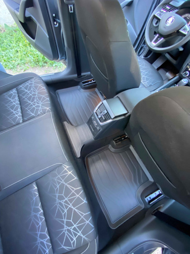 Коврики резиновые 3D LUX для Skoda Octavia-A7 / A8 (2013-н.в.)