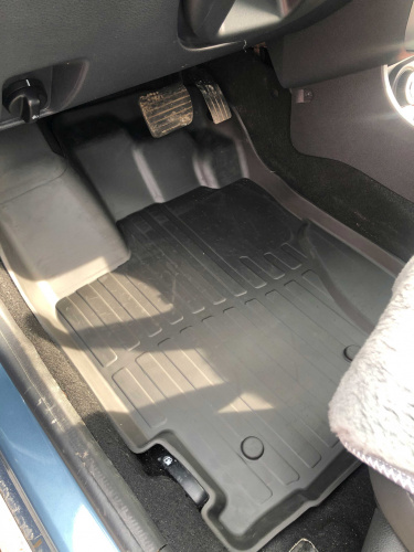 Коврики резиновые 3D LUX для Nissan Terrano 2WD/4WD (2017-н.в.)