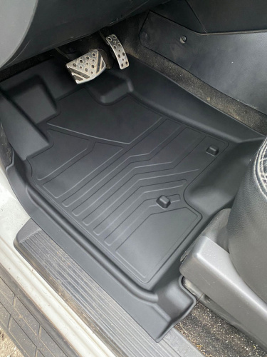 Коврики резиновые 3D LUX для Mitsubishi Pajero (2006-);(2014-н.в.)