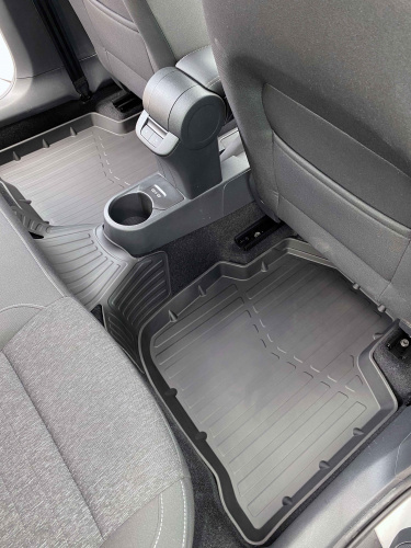 Коврики резиновые 3D LUX для Skoda Rapid (2012-н.в.)