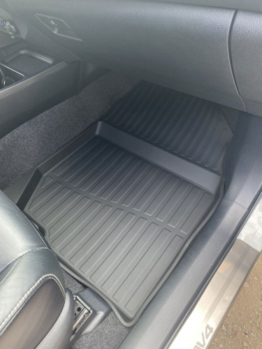 Коврики резиновые 3D LUX для Toyota Rav4 (2013-2019)