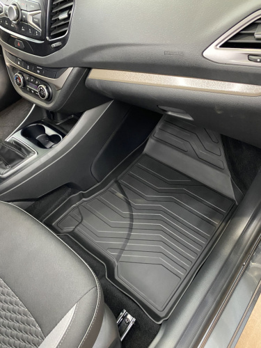 Коврики резиновые 3D LUX для Lada Vesta SD/SW/SW Cross (2015-н.в.)