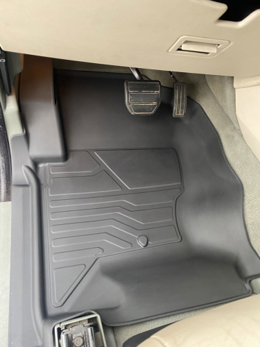 Коврики резиновые 3D LUX для Land Rover Range Rover Sport (2005-2013) Передние